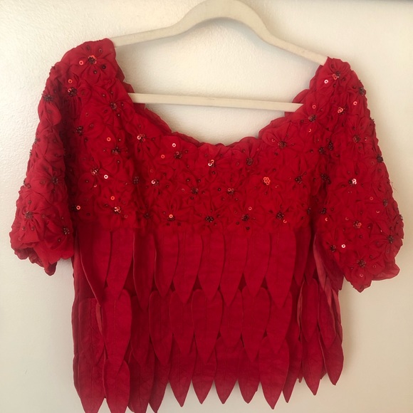 Way red leaf top w/chiffon flowers & sequins. - Picture 2 of 3